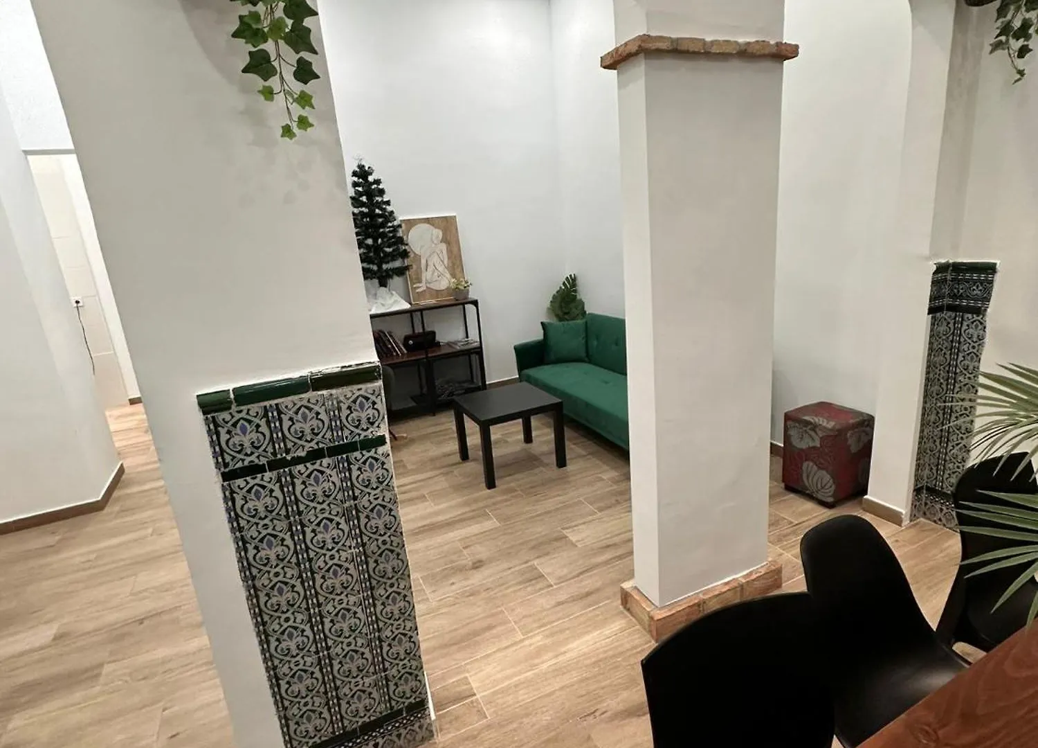 Hostel Triana Riverside Seville